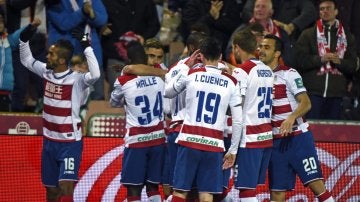 Los jugadores del Granada celebrando el gol frente a Las Palmas