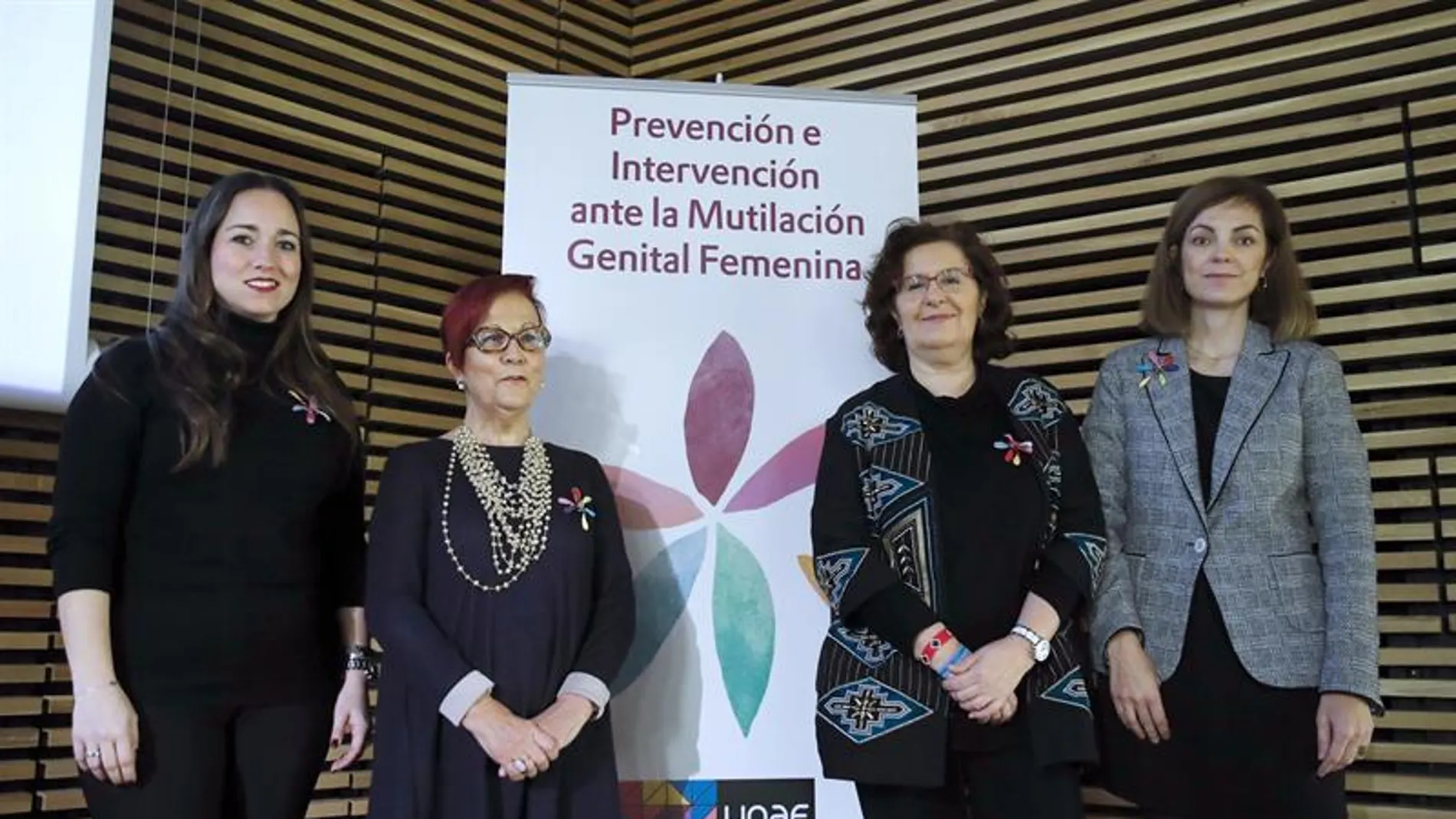 Arianne Hernández, Ana Buñuel, Ascensión Iglesias y Amapola Blasco durante la inauguración de las VI Jornadas Internacionales contra la Mutilación Genital Femenina Arianne Hernández, Ana Buñuel, Ascensión Iglesias y Amapola Blasco durante la inauguración de las VI Jornadas Internacionales contra la Mutilación Genital Femenina