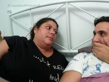 Las confesiones nocturnas de Jesús y la tía Amparo Las confesiones nocturnas de Jesús y la tía Amparo