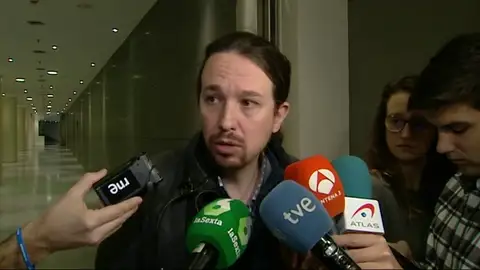 Frame 15.598651 de: Pablo Iglesias: "Es gravísimo que se le juzgue por poner urnas" Frame 15.598651 de: Pablo Iglesias: "Es gravísimo que se le juzgue por poner urnas"