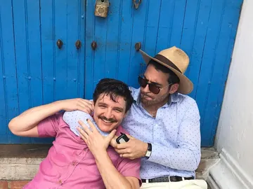 Buen rollo en el rodaje de 'Narcos' Buen rollo en el rodaje de 'Narcos'