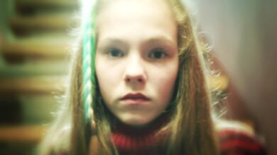 Álex rescata a la hija de Rodrigo gracias a sus visiones