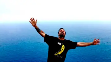 Pau Donés anunciaba con esta foto que estaba limpio de cáncer Pau Donés anunciaba con esta foto que estaba limpio de cáncer