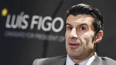 Luis Figo reconoce por qué cambió el Barcelona por el Real Madrid: 