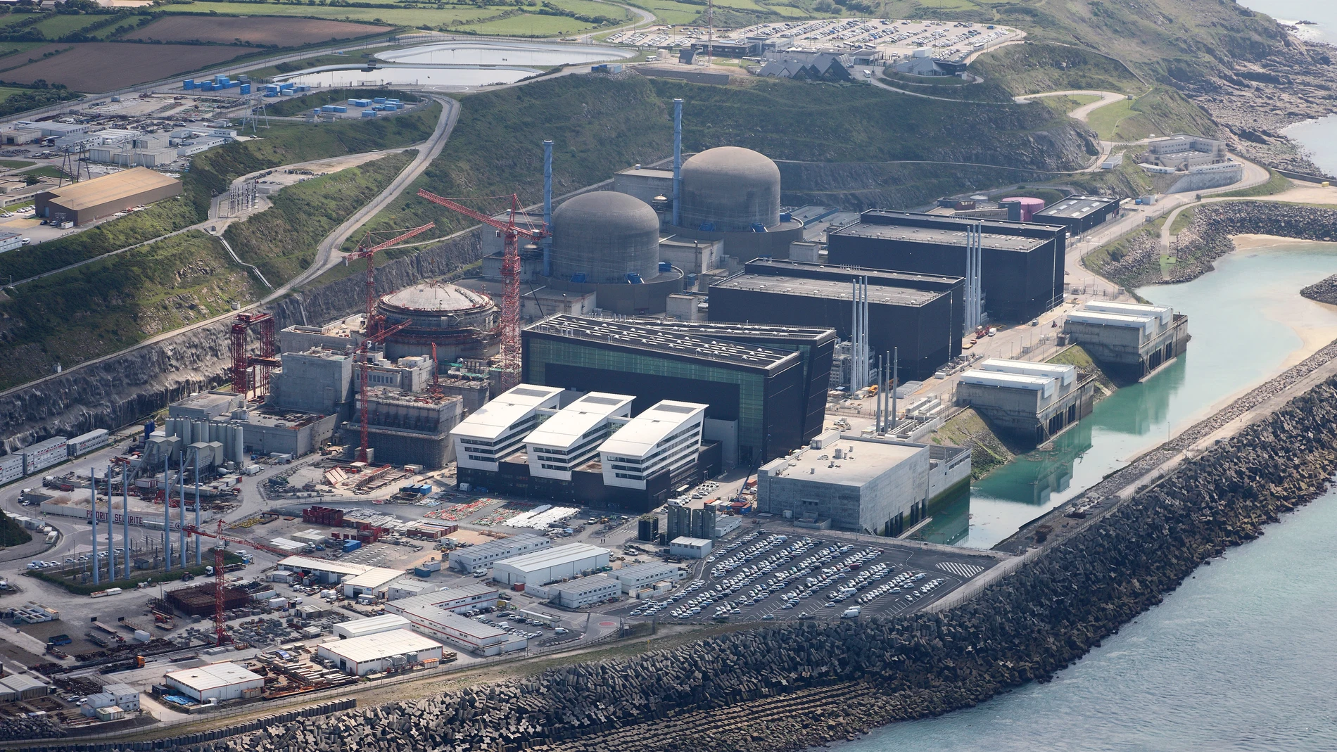 Planta nuclear de Flamanville Planta nuclear de Flamanville
