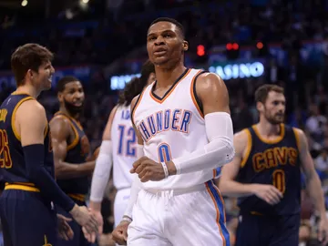 Russell Westbrook celebra un punto en un partido con los Thunder Russell Westbrook celebra un punto en un partido con los Thunder