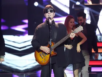Serafín Zubiri, derroche de talento como Roy Orbison en un inigualable ‘You got it’ Serafín Zubiri, derroche de talento como Roy Orbison en un inigualable ‘You got it’