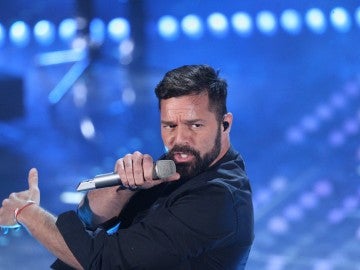 Ricky Martin durante su actuación en el Festival de Sanremo
