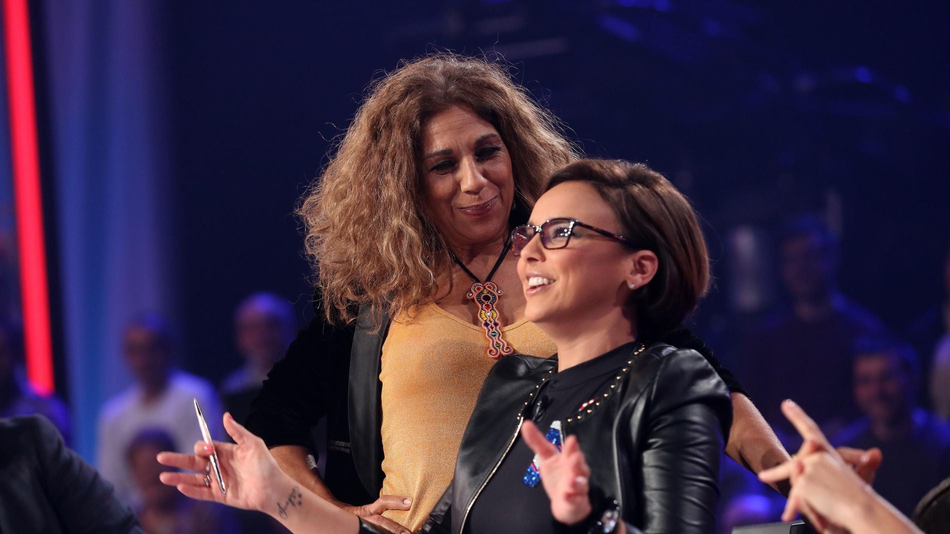 Chenoa llama vieja Gloria a Lolita