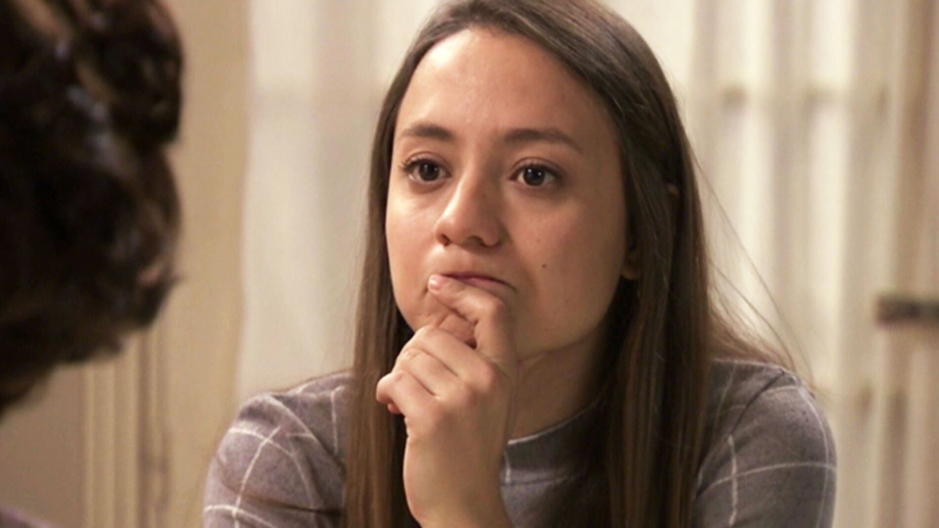 Alba se encara con Marta para que revele los secretos de Rafael