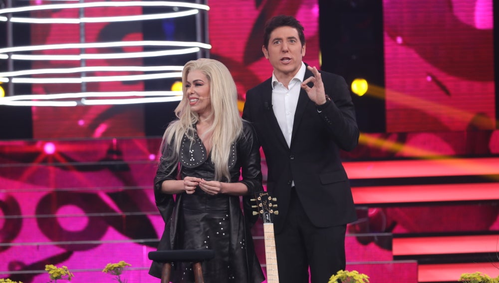 &Aacute;ngel a Beatriz: "La verdad que hab&iacute;a en ti te ha hecho grande"