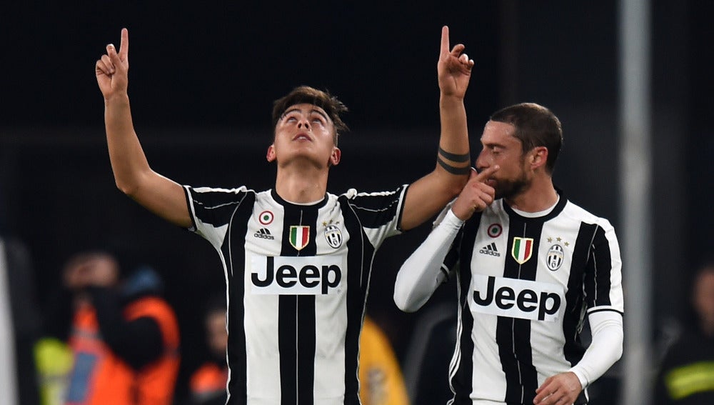 Dybala celebrando un gol