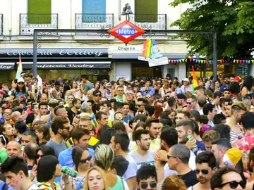 Parada de Metro de Chueca en Madrid Parada de Metro de Chueca en Madrid