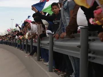 Muestran su rechazo a la política migratoria de Donald Trump Muestran su rechazo a la política migratoria de Donald Trump