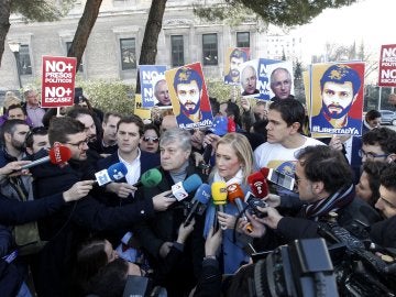 Cristina Cifuentes durante el acto en defensa de Leopoldo López