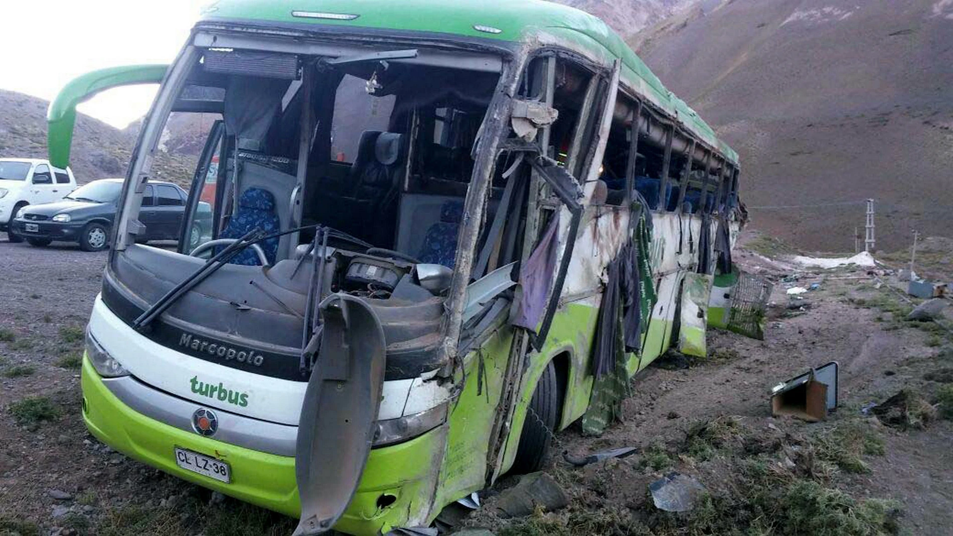 Así ha quedado el autobús tras el accidente Así ha quedado el autobús tras el accidente