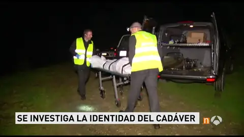 Frame 23.644014 de: cadaver Frame 23.644014 de: cadaver