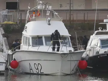 El barco de la Armada dotado con un sonar que participa en las tareas de búsqueda El barco de la Armada dotado con un sonar que participa en las tareas de búsqueda