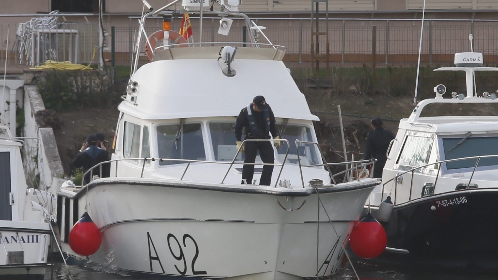 El barco de la Armada dotado con un sonar que participa en las tareas de búsqueda El barco de la Armada dotado con un sonar que participa en las tareas de búsqueda