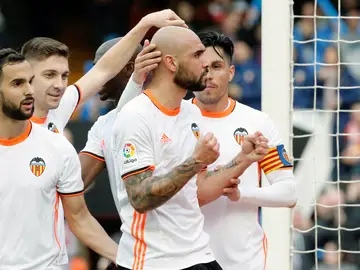 El Valencia celebrando uno de los goles El Valencia celebrando uno de los goles