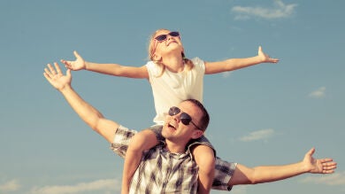 Los humanos usan 17 gestos para expresar la felicidad