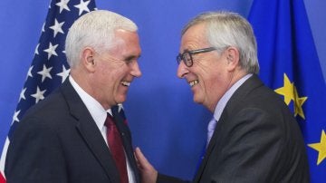 Reunión de Juncker y Pence en Bruselas