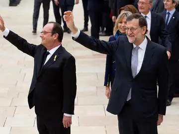 Los presidentes de los Gobiernos de España, Mariano Rajoy, y Francia, François Hollande Los presidentes de los Gobiernos de España, Mariano Rajoy, y Francia, François Hollande