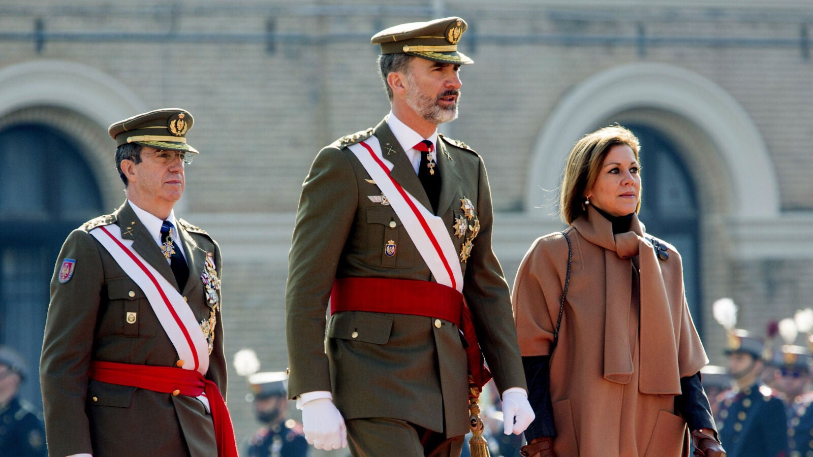 El Rey evita valorar la sentencia del caso Nóos en el acto del 75 aniversario de la Academia Militar de Zaragoza