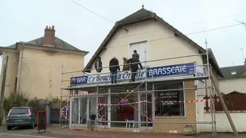 Frame 3.684432 de: Michelin hace famosa a una pequeña taberna francesa por error Frame 3.684432 de: Michelin hace famosa a una pequeña taberna francesa por error