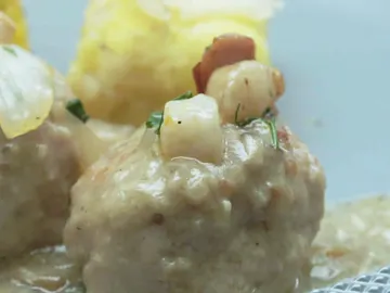 Albóndigas con su picadita Albóndigas con su picadita