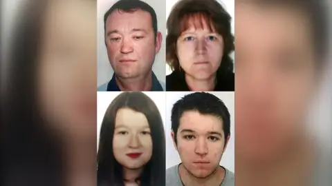 Frame 16.706963 de: La policia francesa más cerca de resolver la misteriosa desaparición de una familia completa Frame 16.706963 de: La policia francesa más cerca de resolver la misteriosa desaparición de una familia completa