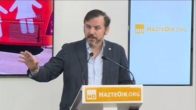 Hazte Oír pide disculpas a los transexuales a los que dice defender y reclama el derecho a educar correctamente 
