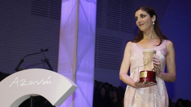 Espido Freire gana el Premio Azorín 2017 con la novela 'Llamadme Alejandra' sobre la última zarina rusa