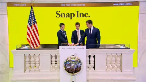 Frame 0.760969 de: Snapchat debuta en bolsa con éxito Frame 0.760969 de: Snapchat debuta en bolsa con éxito