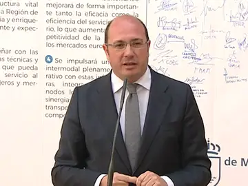Frame 23.049552 de: Presidente de Murcia: ¿cuesta tanto esperar 72 horas para aclararlo? Frame 23.049552 de: Presidente de Murcia: ¿cuesta tanto esperar 72 horas para aclararlo?