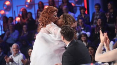 Lolita, a Lorena: “Has tenido la misma luz que tenía Rocío Jurado sobre el escenario”