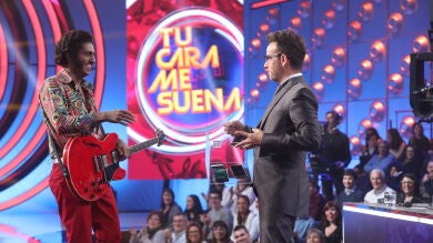 Àngel Llàcer: “Me gusta no tener que juzgarte, solo disfrutarte”