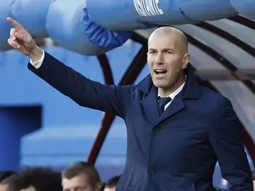 Zidane durante el partido frente al Eibar Zidane durante el partido frente al Eibar