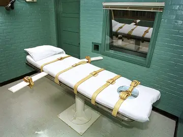 Arkansas (EE.UU.) pretende ejecutar a ocho presos en 10 días Fotografía fechada en el año 2000 que muestra la cámara de la muerte donde los presos fallecen por inyección letal, en la Unidad Paredes en Huntsville (Texas), EE.UU. Arkansas (EE.UU.) pretende ejecutar a ocho presos en 10 días Fotografía fechada en el año 2000 que muestra la cámara de la muerte donde los presos fallecen por inyección letal, en la Unidad Paredes en Huntsville (Texas), EE.UU.