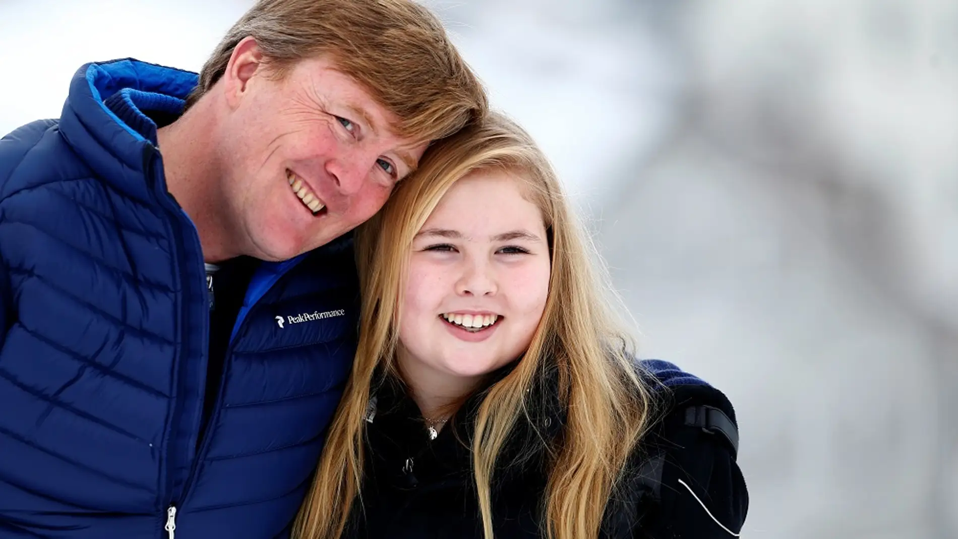 El rey Guillermo de Holanda y su hija, la princesa Amalia