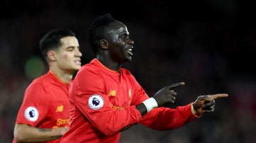 Sadio Mané celebra uno de sus goles con el Liverpool