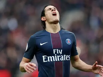 Cavani celebra el gol del triunfo del PSG Cavani celebra el gol del triunfo del PSG