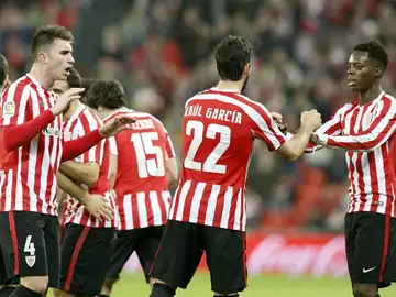 Los jugadores del Athletic celebran un gol Los jugadores del Athletic celebran un gol