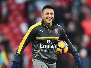 Alexis Sánchez antes del partido frente al Liverpool Alexis Sánchez antes del partido frente al Liverpool