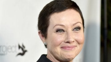 La actriz Shannen Doherty reaparece en un acto benéfico