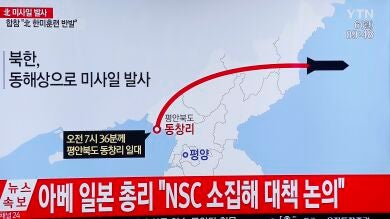 Corea del Norte crea un nuevo conflicto diplómatico al lanzar cuatro misiles balísticos al Mar de Japón
