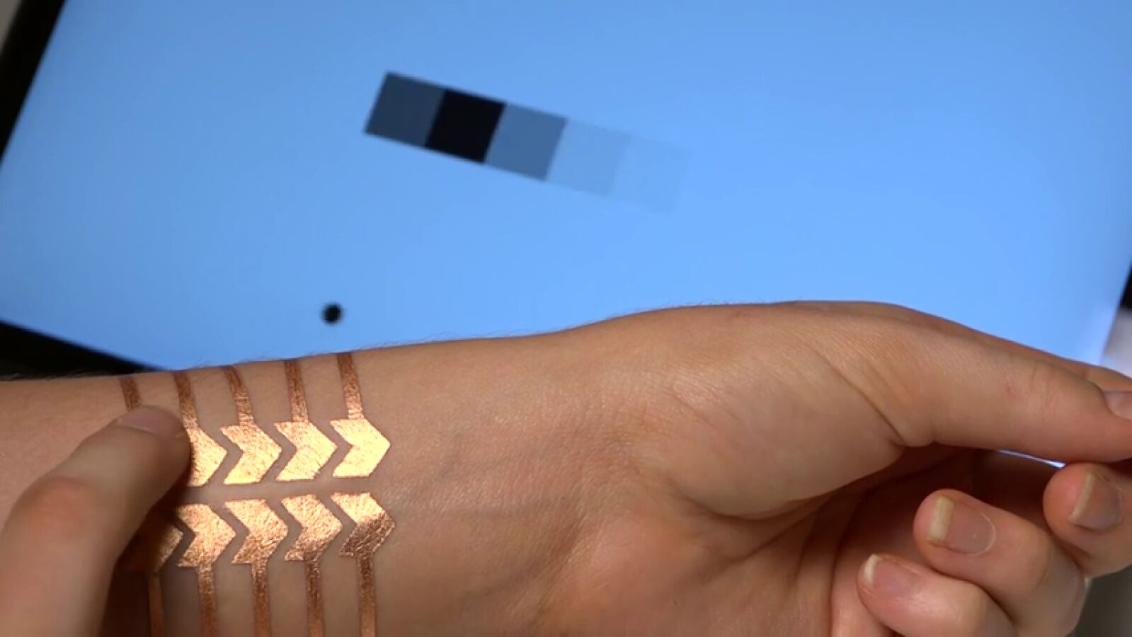 Tatuajes que detectan enfermedades y robots con aplicaciones médicas, entre la tecnología que se espera en los próximos años