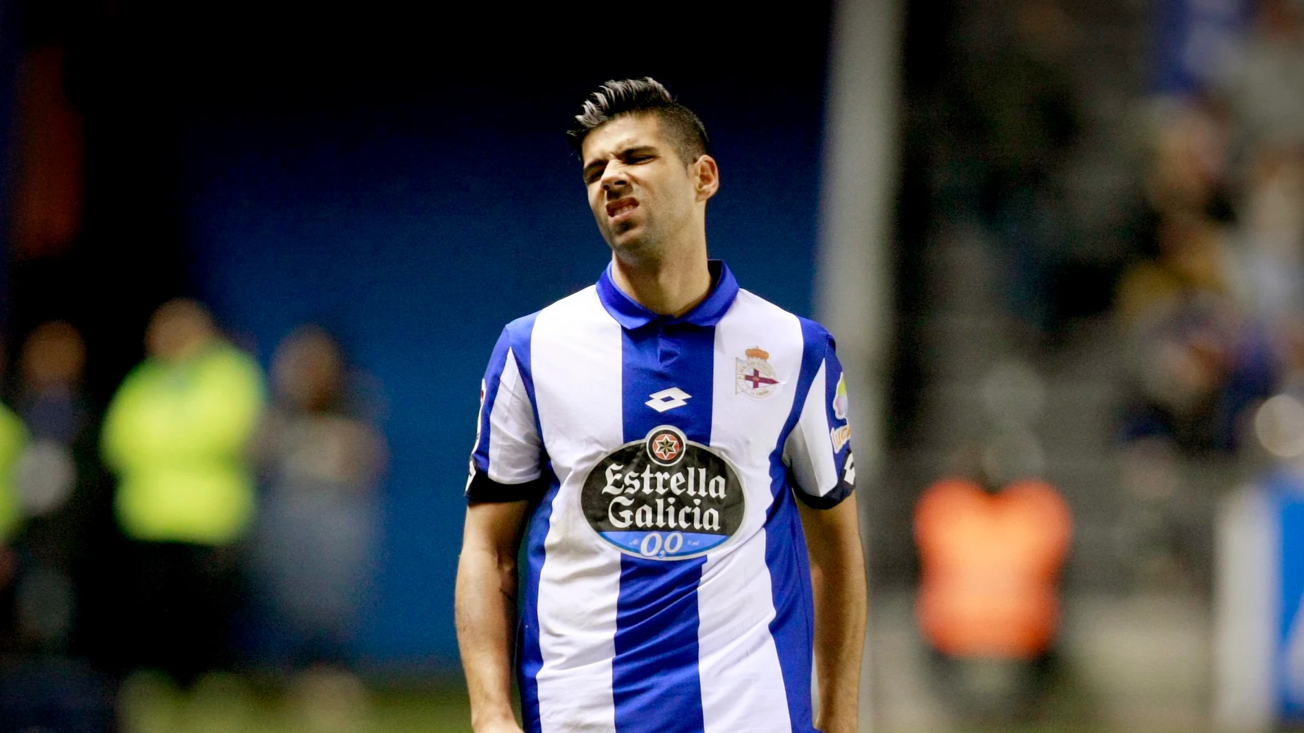 Juanfran, durante un partido con el Deportivo Juanfran, durante un partido con el Deportivo