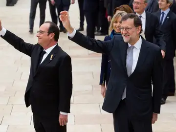 Los presidentes de los Gobiernos de España, Mariano Rajoy, y Francia, François Hollande Los presidentes de los Gobiernos de España, Mariano Rajoy, y Francia, François Hollande