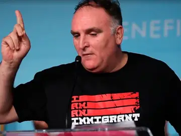 El chef José Andrés durante el discurso El chef José Andrés durante el discurso